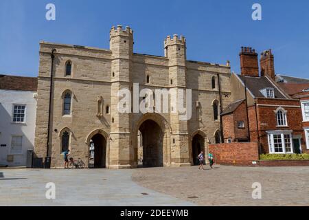Excheckr Gate (vers l'ouest), Lincoln, Lincolnshire, Royaume-Uni. Banque D'Images