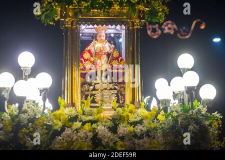 La procession solennelle de Sto Nino de Cebu est célébrée chaque année en janvier à Cebu City, Philippines Banque D'Images