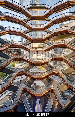 L'attraction touristique du navire à Hudson yards, New York Banque D'Images