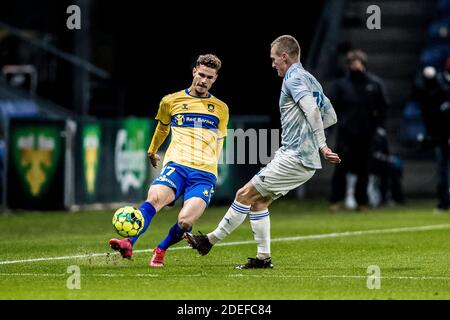 Brondby, Danemark. 30 novembre 2020. Andreas Bruus (17) de Broendby SI vu pendant le 3F Superliga match entre Broendby IF et Lyngby Boldklub au stade Brondby. (Crédit photo : Gonzales photo/Alamy Live News Banque D'Images