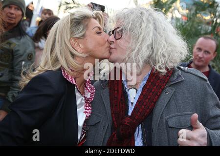 Caroline Margeridon et Pierre-Jean Chalencon participant à l'inauguration de la foire d'amusement annuelle 2019 de la Foire du Trone, à Paris, France, le 05 avril 2019. Photo de Jerome Domine/ABACAPRESS.COM Banque D'Images