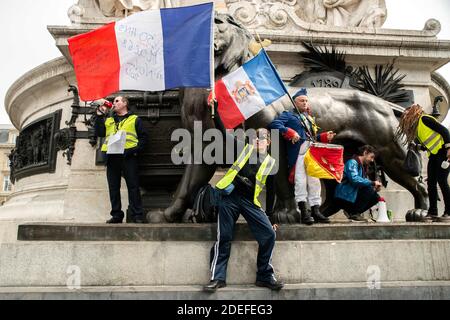 La manifestation de Yellow Vêtes le 21 samedi consécutif à Paris, France, le 6 avril 2019. Photo de Denis Prezat/avenir photos/ABACAPRESS.COM Banque D'Images