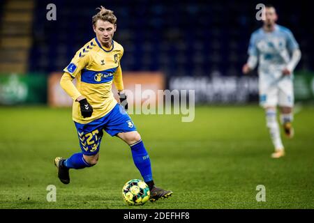 Brondby, Danemark. 30 novembre 2020. Simon Hedlund (27) de Broendby SI on le voit pendant le match 3F Superliga entre Broendby IF et Lyngby Boldklub au stade Brondby. (Crédit photo : Gonzales photo/Alamy Live News Banque D'Images