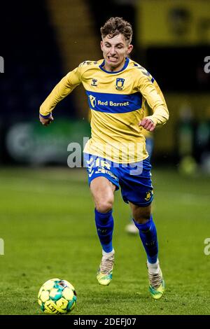 Brondby, Danemark. 30 novembre 2020. Jesper Lindstrom (18) de Broendby SI on le voit pendant le match 3F Superliga entre Broendby IF et Lyngby Boldklub au stade Brondby. (Crédit photo : Gonzales photo/Alamy Live News Banque D'Images