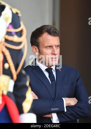Le président français Emmanuel Macron attend le roi de Bahreïn à l'Elysée, Paris, France, le 30 avril 2019. Photo de Christian Liewig/ABACAPRESS.COM Banque D'Images