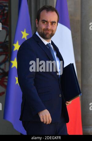 Ministre en aide au ministre de la cohésion territoriale Sébastien Lecornu quitte la réunion hebdomadaire du Cabinet au Palais de l'Elysée, Paris, France, le 15 mai 2019 photo de Christian Liewig/ABACAPRESS.COM Banque D'Images