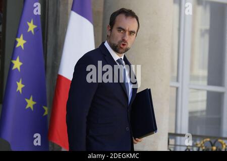 Ministre en aide au Ministre de la cohésion territoriale Sébastien Lecornu quittant la réunion hebdomadaire du Cabinet au Palais de l'Elysée, Paris, France le 15 mai 2019 photo d'Henri Szwarc/ABACAPRESS.COM Banque D'Images