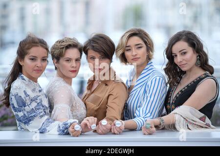 Amira Hilda Douaouda, Shirine Boutella, Mounia Anna Meddour, Lyna Khoudri et Zahra Manel Doumandji participant au Papicha Photocall dans le cadre du 72e Festival international du film de Cannes, le 17 mai 2019. Photo d'Aurore Marechal/ABACAPRESS.COM Banque D'Images