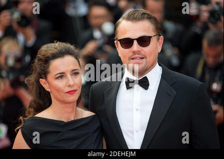 Leonardo DiCaprio et Leila Conners arrivent sur le tapis rouge de 'Oh Mercy! (Roubaix, une lumière) au Palais des Festivals de Cannes, France, le 22 mai 2019 dans le cadre du 72ème Festival de Cannes. Photo de Nicolas Genin/ABACAPRESS.COM Banque D'Images