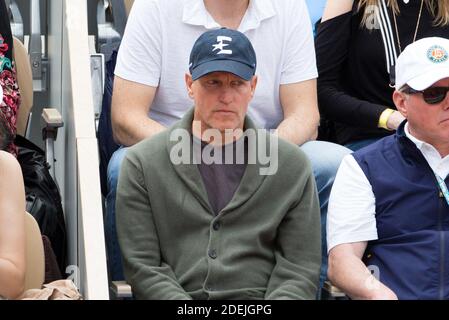 Woody Harrelson dans des stands pendant l'Open de tennis français à l'arène Roland-Garros le 09 juin 2019 à Paris, France. Photo de Nasser Berzane/ABACAPRESS.COM Banque D'Images