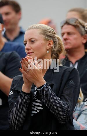 Kristina Mladenovic, la petite amie de Dominic Thiem, a vu lorsque Rafael Nadal, en Espagne, bat Dominic Thiem 6-3, 5-7, 6-1, 6-1 en Autriche, lors de la finale masculine de l'Open de tennis français BNP Paribas 2019, au stade Roland-Garros, à Paris, en France, le 9 juin 2019. Photo de Henri Szwarc/ABACAPRESS.COM Banque D'Images