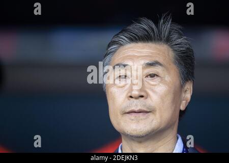 L'entraîneur chinois Jia Xiuqan (CHN) lors du match du groupe B de la coupe du monde des femmes de la FIFA 2019 entre l'Afrique du Sud et la Chine, au stade du Parc des Princes, le 13 juin 2019 à Paris, en France. Photo de Loic Baratoux/ABACAPRESS.COM Banque D'Images