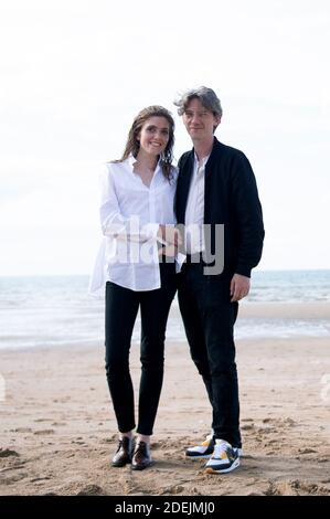 Maud Wyler et Swann Arlaud assistent à une photo sur la plage lors du 33ème Festival du film de Cabourg à Cbourg, France, le 14 juin 2019. Photo d'Aurore Marechal/ABACAPRESS.COM Banque D'Images