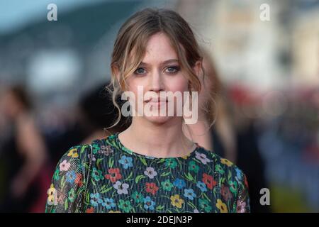 Lou de Laage assistant au tapis rouge lors du 33ème Festival du film de Cabourg à Cbourg, France, le 14 juin 2019. Photo d'Aurore Marechal/ABACAPRESS.COM Banque D'Images