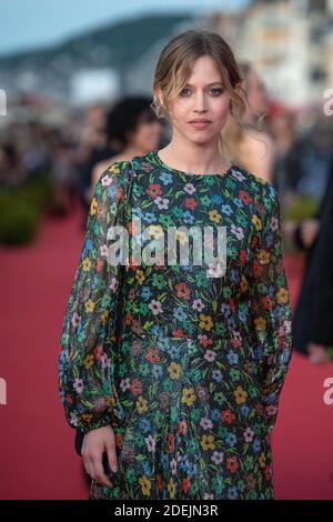 Lou de Laage assistant au tapis rouge lors du 33ème Festival du film de Cabourg à Cbourg, France, le 14 juin 2019. Photo d'Aurore Marechal/ABACAPRESS.COM Banque D'Images