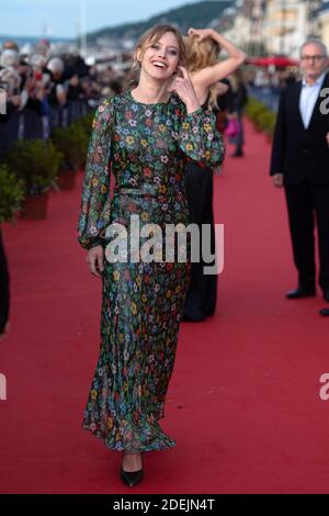 Lou de Laage assistant au tapis rouge lors du 33ème Festival du film de Cabourg à Cbourg, France, le 14 juin 2019. Photo d'Aurore Marechal/ABACAPRESS.COM Banque D'Images