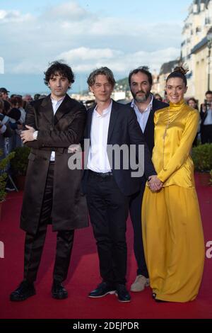 Nicolas Maury, Swann Arlaud, Erwan le Duc et Maud Wyler assistent au tapis rouge de clôture du 33e Festival du film de Cabourg à Cbourg, France, le 16 juin 2019. Photo d'Aurore Marechal/ABACAPRESS.COM Banque D'Images