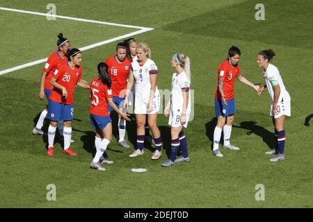 Action de défense lors de la coupe du monde de football féminin FIFA 2019 Groupe F Match, USA contre Chili au Parc des Princes, Paris, France le 16 juin 2019. Les États-Unis ont gagné 3-0. Photo de Henri Szwarc/ABACAPRESS.COM Banque D'Images