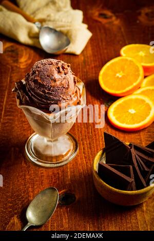 Glace à l'orange chocolat Banque D'Images