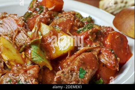 Birmingham Balti - variété de curry de viande d'agneau ou de chèvre préparée avec de la viande, des légumes ou du poisson, créée au Royaume-Uni, Banque D'Images