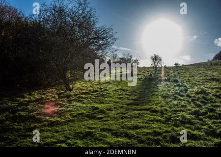 soleil sur la colline Banque D'Images