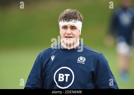 Centre sportif Oriam Riccarton, Édimbourg. Écosse, Royaume-Uni. , . Session d'entraînement de l'équipe de rugby d'Écosse pour le match de la coupe des nations d'automne en Irlande . Scotlands Scott Cummings crédit: eric mccowat/Alay Live News Banque D'Images