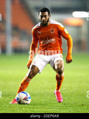 Blackpool, Royaume-Uni. 1er décembre 2020. BLACKPOOL, ANGLETERRE. 1ER DÉCEMBRE le Keshi Anderson de Blackpool en action pendant le match de la Sky Bet League 1 entre Blackpool et Portsmouth à Bloomfield Road, Blackpool, le mardi 1er décembre 2020. (Crédit : Tim Markland | ACTUALITÉS MI) crédit : ACTUALITÉS MI et sport /Actualités Alay Live Banque D'Images