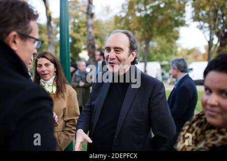 Libre Président Xavier Niel au dévoilement de la sculpture « bouquet de tulipes » par l'artiste américain Jeff Koons près du musée du petit Palais à Paris le 4 octobre 2019. La sculpture 'bouquet de Tulips' est dédiée aux victimes de l'attaque de Bataclan. Photo de Raphael Lafargue/ABACAPRESS.COM Banque D'Images