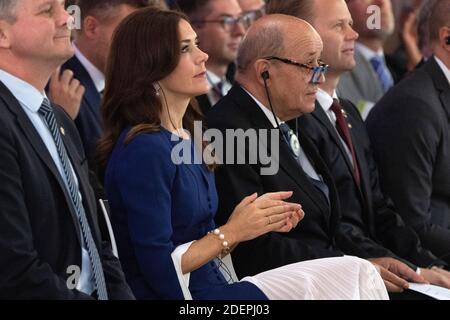 La princesse de la Couronne danoise Mary assiste à une rencontre avec le ministre français des Affaires étrangères Jean-Yves le Drian dans le quartier financier et commercial de l'édifice Arche de la Défense le 7 octobre 2019 à Puteaux, près de Paris, en France, photo de David Niviere/ABACAPRESS.COM Banque D'Images