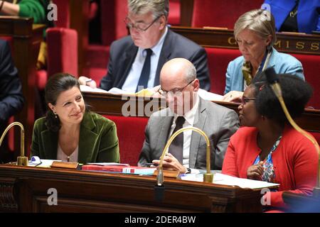 La ministre de la Santé et de la solidarité, Agnes Buzyn, le ministre de l'éducation, Jean Michel Blanquer, et le porte-parole du ministre français, Sibeth Ndiaye, assistent à une session de questions au gouvernement à l'Assemblée nationale française le 22 octobre 2019 à Paris, en France. Photo de David Niviere/ABACAPRESS.COM Banque D'Images