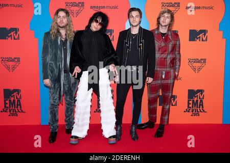 "The Struts" Adam Slack, Luke Spiller, Jed Elliott et Gethin Davies assistent au MTV EMAS 2019 au Centre de conférences et d'expositions de la FIBES le 03 novembre 2019 à Séville, Espagne. Photo de David Niviere/ABACAPRESS.COM Banque D'Images