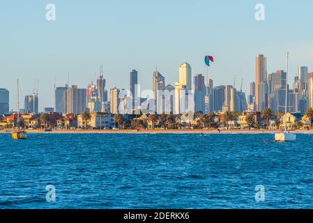 Vue sur Melbourne depuis St. Kilda, Australie Banque D'Images