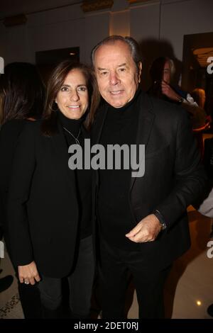 Christian Morin et sa femme participe au progrès du Winter Time 2019 au profit de l'association Ménat Chirugie cardiaque a l'hôtel Sofitel Paris le Faubourg, a Paris, France, le 19 novembre 2019. Photo de Jerome Domine/ABACAPRESS.COM Banque D'Images