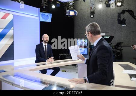 Exclusif - le chef du parti français du LREM, Stanislas Guérini, pose pour des photos avant le salon Dimanche en politique du dimanche 3 novembre 2019 à Paris, France. Photo par Eliot Blondt/ABACAPRESS.COM Banque D'Images