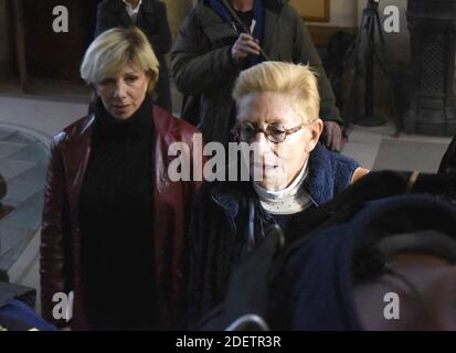 La politicienne française Isabelle Balkany arrive en cour pour le début du procès d'appel de son mari pour fraude fiscale. Son mari Patrick Balkany, maire de Levallois-Perret de longue date et ancien combattant de la politique de droite, est en prison pour blanchiment d'argent. Paris, France, le 11 décembre 2019. Photo de Patrice Pierrot/avenir Pictures/ABACAPRESS.COM Banque D'Images