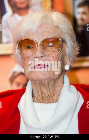 Brigitte Auber arrive à la première du film 'la Sainte famille' à l'UGC les Halles à Paris, France, le 19 décembre 2019. Photo de Nasser Berzane/ABACAPRESS.COM Banque D'Images