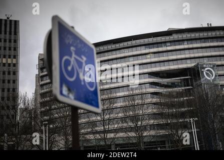 Illustration Siège de la RATP ( HQ ) le 27 décembre 2019 à Paris lors d'une grève des transports publics. Tous les syndicats de la RATP, l'autorité parisienne des transports qui gère les lignes de métro de la capitale, ont entamé une grève le 5 décembre pour protester contre la réforme des régimes de retraite et la fin de leurs régimes spéciaux. Photo par Eliot Blondt/ABACAPRESS.COM Banque D'Images