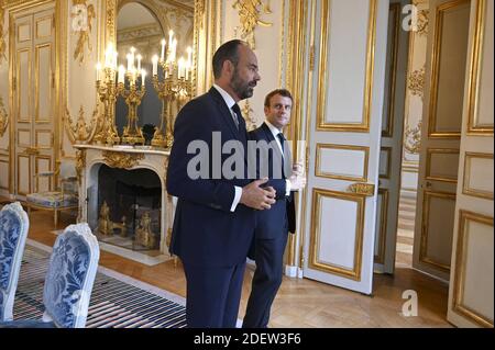 Conseil des ministres Edouard Phhilippe Charles HufnagelAlexis Kohler (sectaire général de l'Elysée) Zelia Cesarion Sibeth N Daye porte parole Thomas Fatome dir CAB adjoint préparation du point de presse hébdomadaire - une semaine avec le Premier ministre Edouard Philippe - Paris, France. Photo Elodie Gregoire/ABACAPRESS.COM Banque D'Images