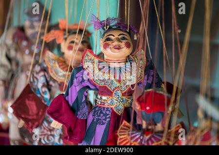 Détail des marionnettes birmanes (Yoke the or marionnette) utilisées dans le théâtre birman, lac Inle, Myanmar Banque D'Images