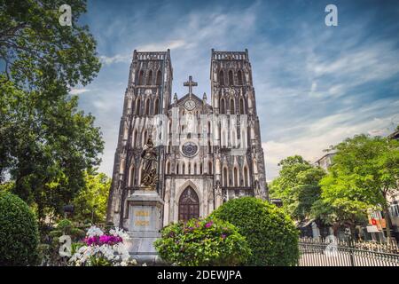 Cathédrale Saint-Joseph à Hanoi, Vietnam. Architecture Banque D'Images