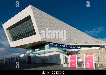 Liverpool Museum & Mann Island, Liverpool, Merseyside, Angleterre Banque D'Images