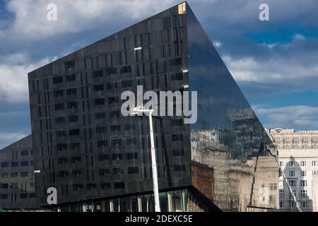 Liverpool Museum & Mann Island, Liverpool, Merseyside, Angleterre Banque D'Images