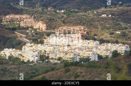 Complexe résidentiel d'appartements, la cala de Mijas, sud de l'Espagne. Banque D'Images