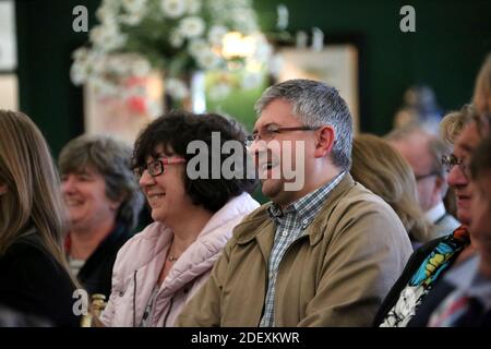 L'auteur Jung Chang au Boswell Book Festival Dumfries House, East Ayrshire, Écosse discute de son livre Empress Dowager CIXI. Jung Chang est un écrivain britannique d'origine chinoise qui vit actuellement à Londres, plus connu pour son autobiographie familiale Wild Swans, vendant plus de 10 millions d'exemplaires dans le monde entier, mais interdit en République populaire de Chine Banque D'Images