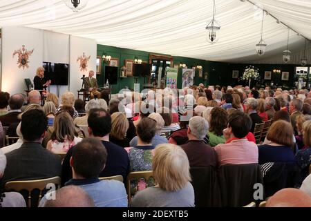 Joanna Lumley OBE au Boswell Book Festival Dumfries House, East Ayrshire, Écosse, Royaume-Uni. Banque D'Images