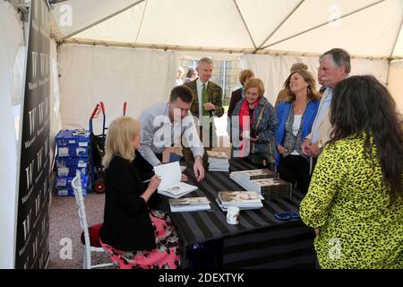 Joanna Lumley OBE au Boswell Book Festival Dumfries House, East Ayrshire, Écosse, Royaume-Uni. Banque D'Images