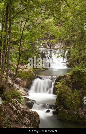 Rottach-Waterfall, près du lac Tegernsee en haute-Bavière, Allemagne, Europe, Banque D'Images