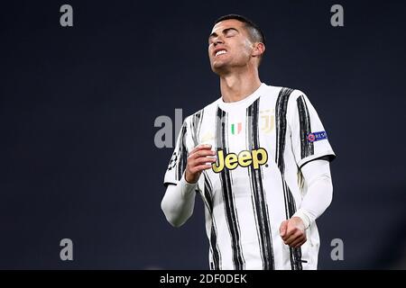 Turin, Italie. 02e décembre 2020. TURIN, ITALIE - 02 décembre 2020 : Cristiano Ronaldo du FC Juventus réagit lors du match de football du Groupe G de la Ligue des champions de l'UEFA entre le FC Juventus et le FC Dynamo Kyiv. (Photo de Nicolò Campo/Sipa USA) crédit: SIPA USA/Alay Live News Banque D'Images