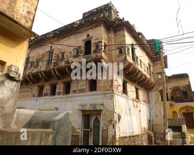 Ruines d'une ancienne belle maison haveli dans la région de Shekhawati au Rajasthan, Inde Banque D'Images