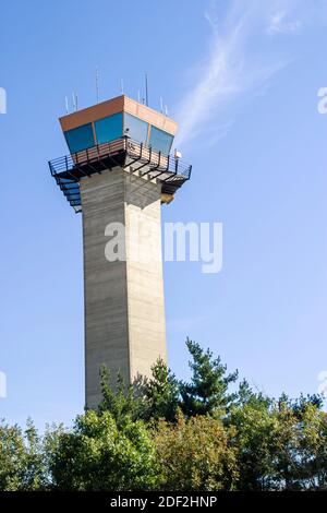 Huntsville Alabama, bâtiment de la tour de contrôle de la circulation aérienne de l'aéroport, Banque D'Images